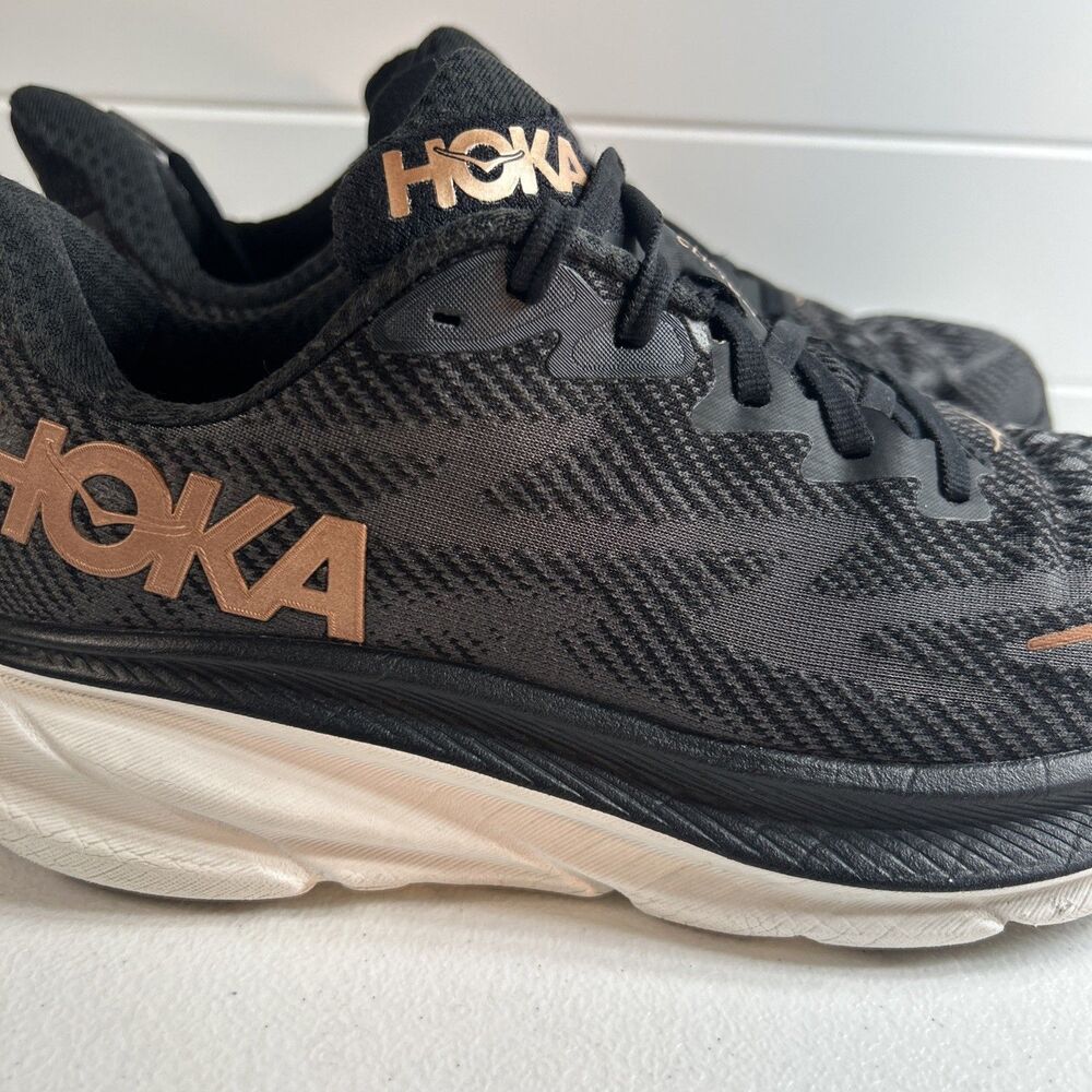 Hoka One One Women’s Shoes Size 7 D Clifton 9 Black Rose Running Sneakers - Picture 2 of 12